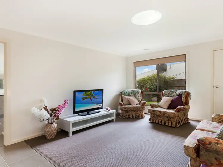 Seventh view of Homely house listing, 6 Grace Court, Broadford VIC 3658