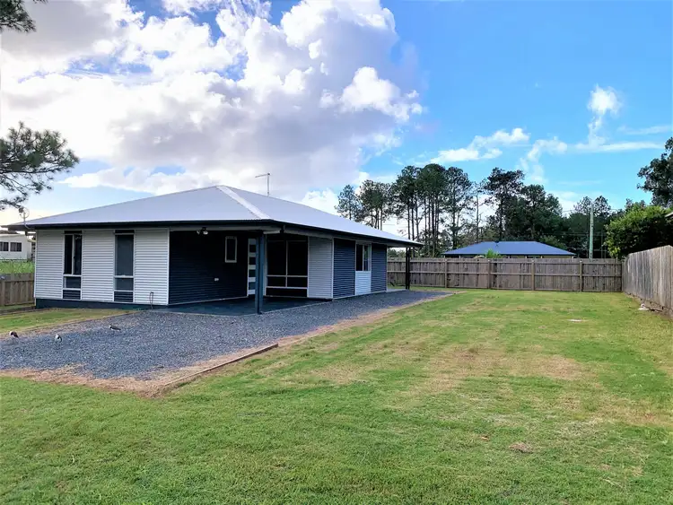 13 Banksia St, Russell Island QLD 4184