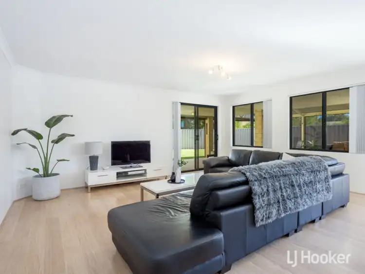 Sixth view of Homely house listing, 5 Michele Court, South Bunbury WA 6230