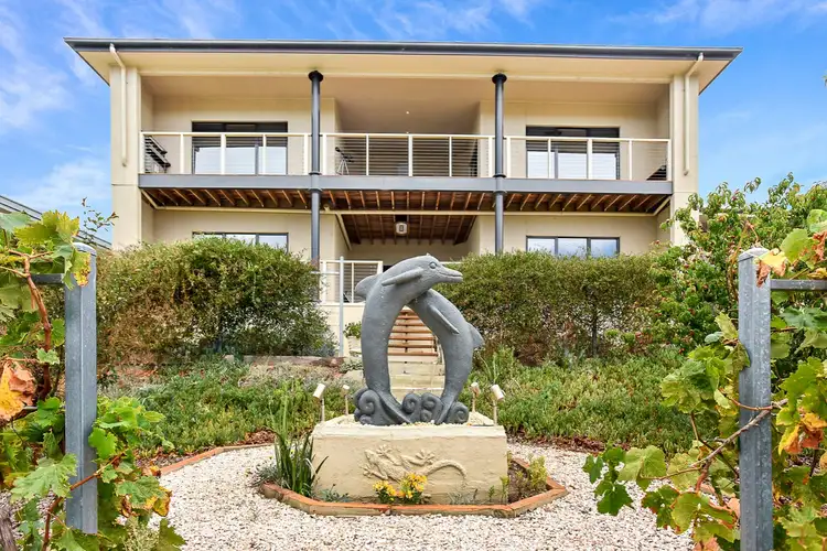 11 Rymill Avenue, Encounter Bay SA 5211