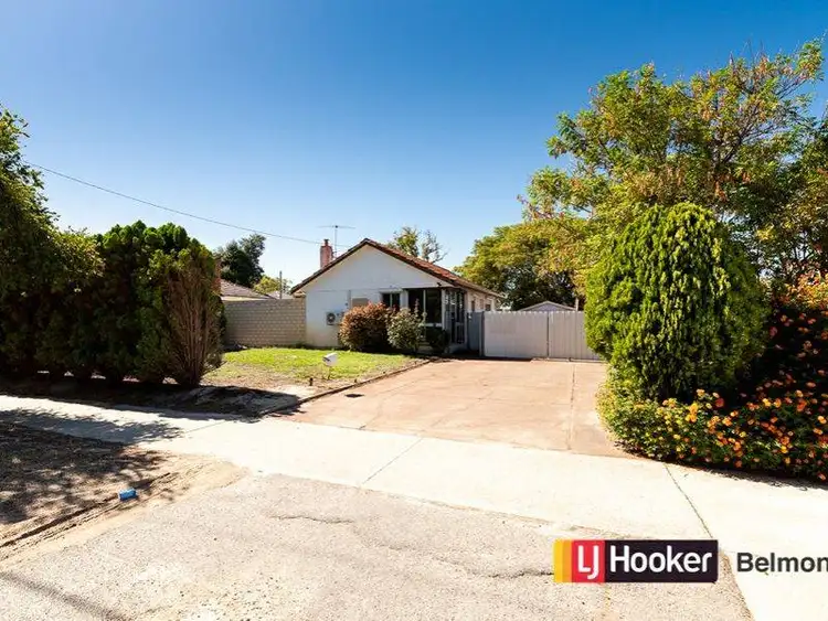 Second view of Homely house listing, 364 Kew Street, Cloverdale WA 6105