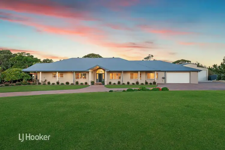 16 Emperor Place, Kenthurst NSW 2156