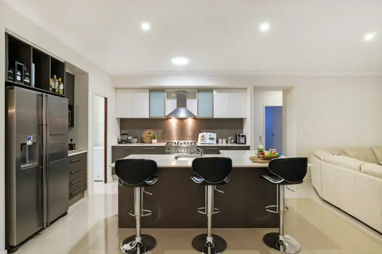 Second view of Homely house listing, 7 Henderson Street, Eight Mile Plains QLD 4113