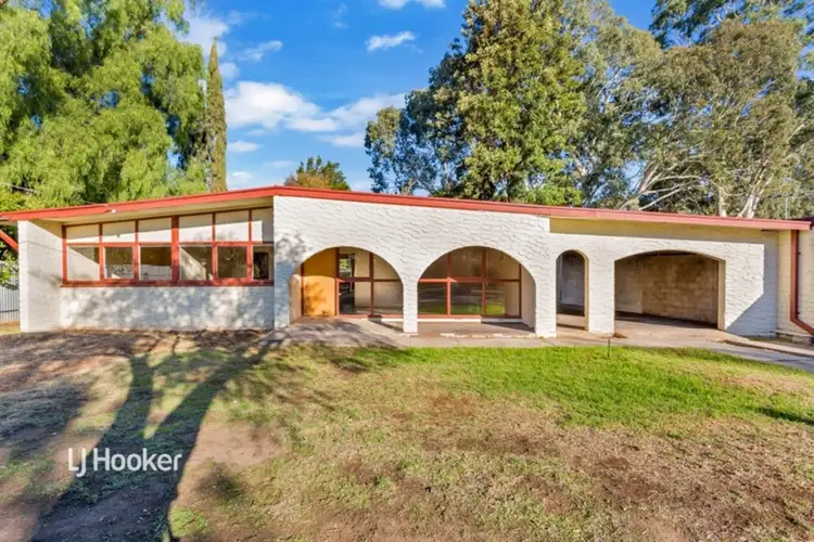 1 River Valley Drive, Windsor Gardens SA 5087