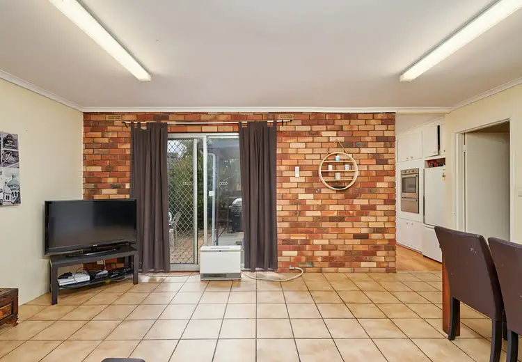 Fifth view of Homely house listing, 17 Telopea Crescent, Lake Albert NSW 2650