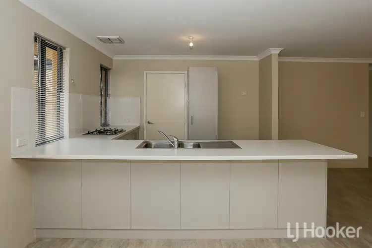 Sixth view of Homely house listing, 7 Nasco Way, Caversham WA 6055