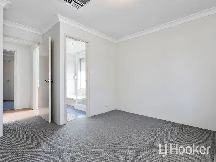 Sixth view of Homely house listing, 25 Acacia Way, Yangebup WA 6164