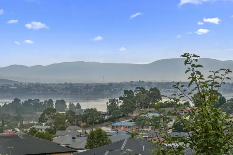 Fifth view of Homely unit listing, Villa 2/24 Govett Rise, Austins Ferry TAS 7011