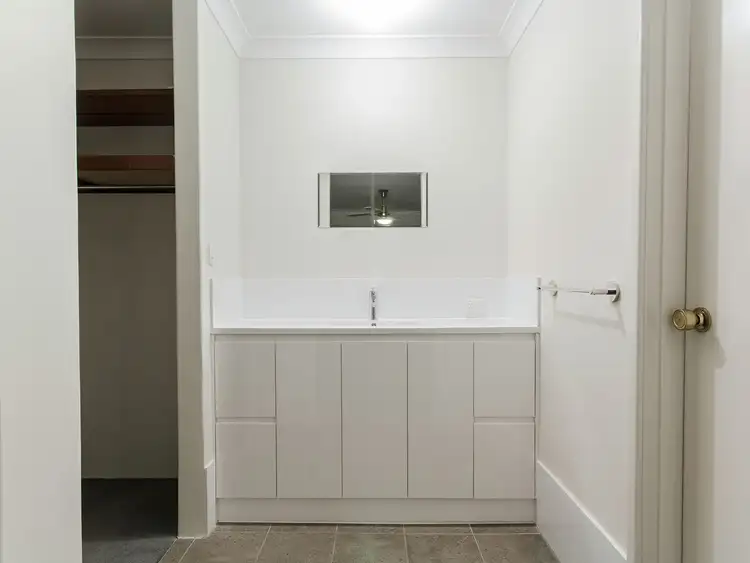Fifth view of Homely house listing, 7 Rainie Place, Parmelia WA 6167
