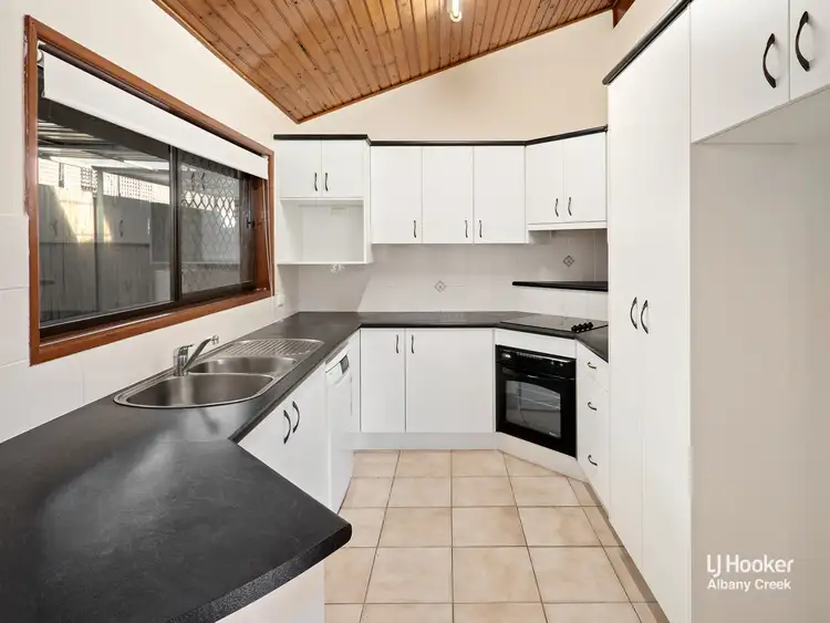 Fifth view of Homely house listing, 4 Danaus Court, Eatons Hill QLD 4037