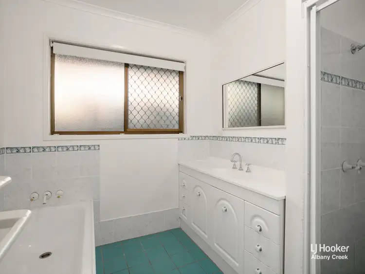Seventh view of Homely house listing, 4 Danaus Court, Eatons Hill QLD 4037