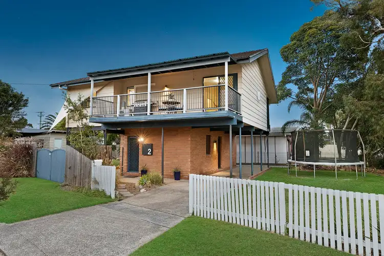 2 Brooke Ave, Killarney Vale NSW 2261