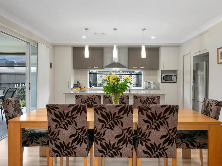 25 Brindabella Circuit, Thornlands QLD 4164