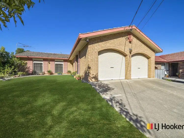 55 Sandra Street, Woodpark NSW 2164