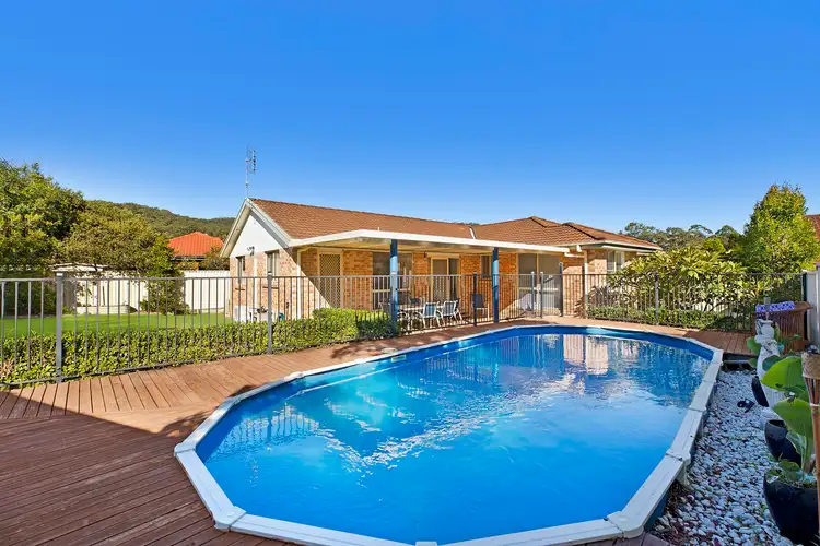 52 Greenvale Road, Green Point NSW 2251