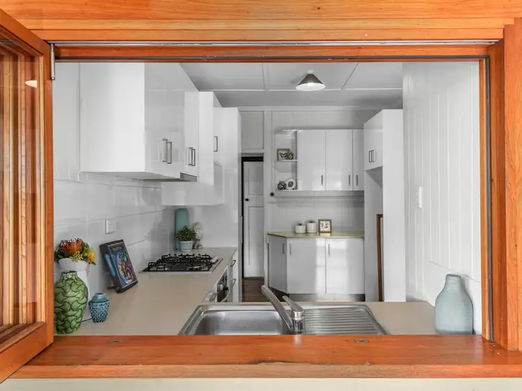 Sixth view of Homely house listing, 98 Goodwin Terrace, Moorooka QLD 4105