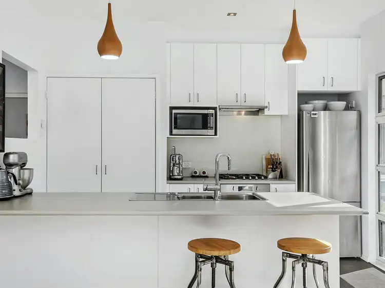 Fourth view of Homely unit listing, Unit 2/10 Marsh Court, Drysdale VIC 3222