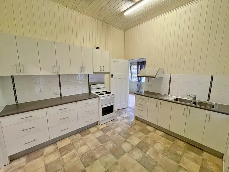 Fifth view of Homely house listing, 162 Marshall Street, Goondiwindi QLD 4390