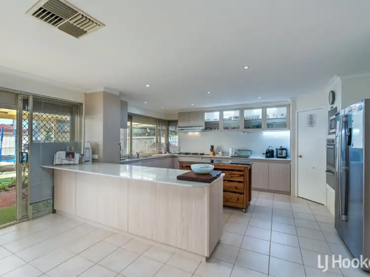 Second view of Homely house listing, 10 Dryandra Way, Thornlie WA 6108