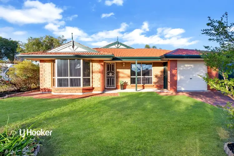 35 County Street, Hillcrest SA 5086