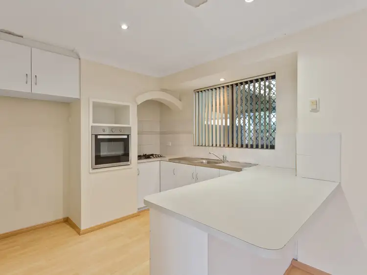 7 Moorhen Drive, Yangebup WA 6164