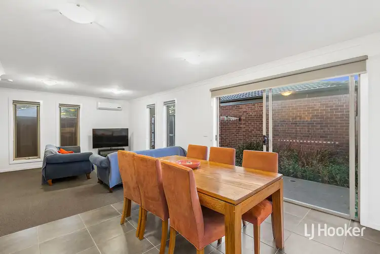 Fourth view of Homely townhouse listing, 2/15 Parkfield Court, Deer Park VIC 3023