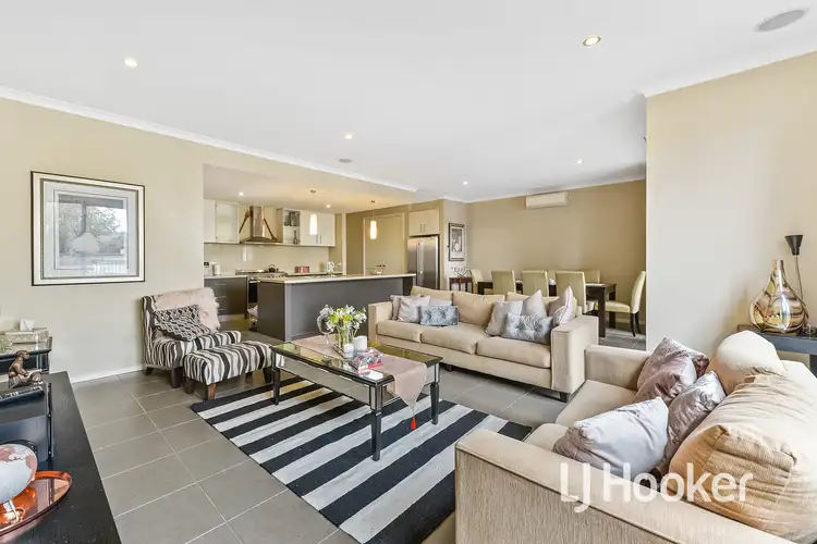 Second view of Homely house listing, 7 Albatross Drive, Pakenham VIC 3810