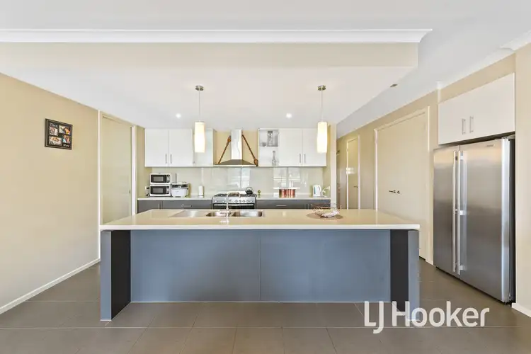 Fourth view of Homely house listing, 7 Albatross Drive, Pakenham VIC 3810