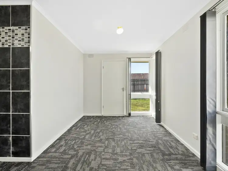 Fifth view of Homely house listing, 3 Milligan Court, Traralgon VIC 3844