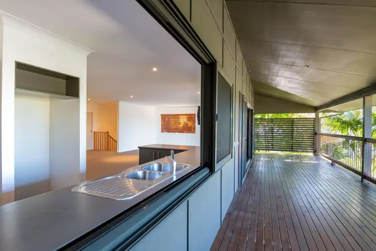 18 Eileen Drive, Corindi Beach NSW 2456