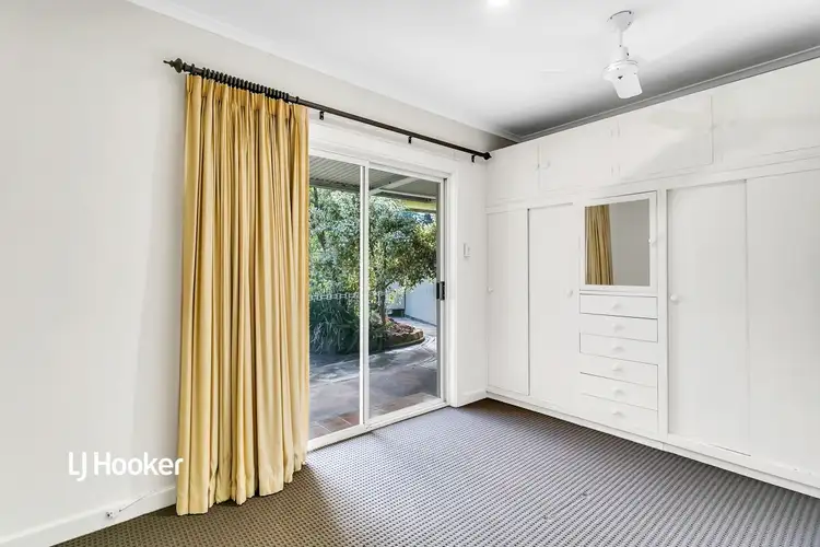 Fifth view of Homely house listing, 1 Lynly Crescent, Rostrevor SA 5073