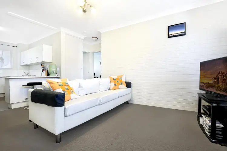Third view of Homely unit listing, 4/17 Campbell Street, Wollongong NSW 2500