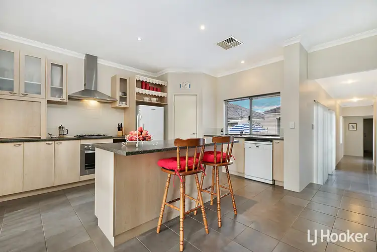 Sixth view of Homely house listing, 16 Wagtail Link, Beeliar WA 6164