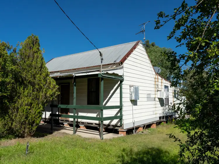 8 High Street, Greta NSW 2334