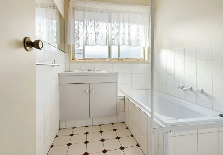 Sixth view of Homely house listing, 9 Berriview Court, Berri SA 5343