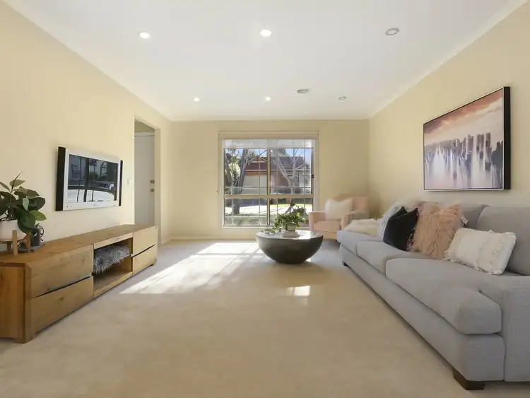 Second view of Homely house listing, 4 Luxor Close, South Morang VIC 3752