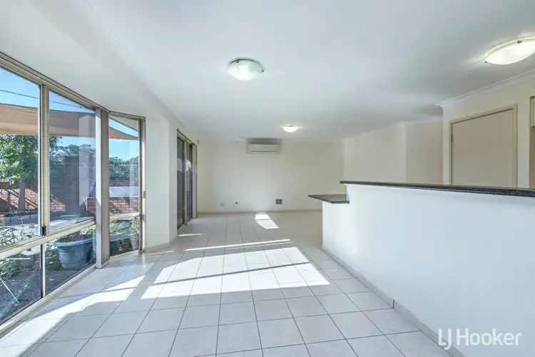Fourth view of Homely villa listing, 21/7 Lester Drive, Thornlie WA 6108