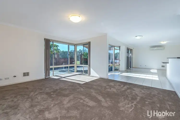 Fifth view of Homely villa listing, 21/7 Lester Drive, Thornlie WA 6108