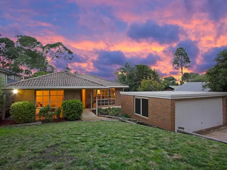 5 Caromar Street, Croydon VIC 3136