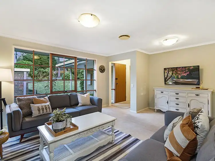 Second view of Homely house listing, 5 Caromar Street, Croydon VIC 3136
