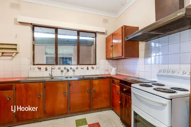 Fourth view of Homely house listing, 7 Mortess Street, Brahma Lodge SA 5109