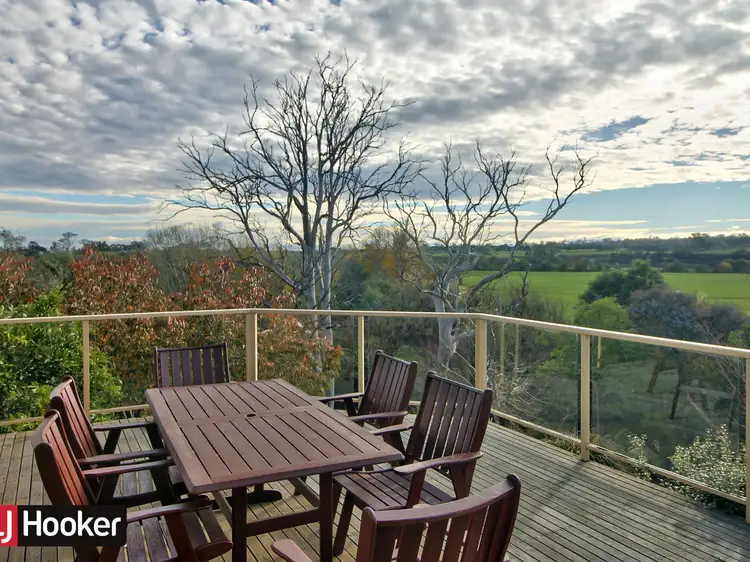 14 Llewelyn Court, Bairnsdale VIC 3875