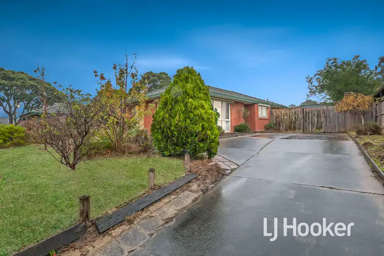 12 Gardiner Street, Pakenham VIC 3810