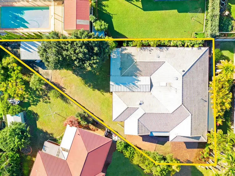 Second view of Homely house listing, 2 Horton Place, Wellington Point QLD 4160