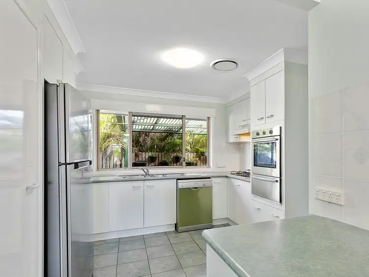 Fifth view of Homely house listing, 2 Horton Place, Wellington Point QLD 4160