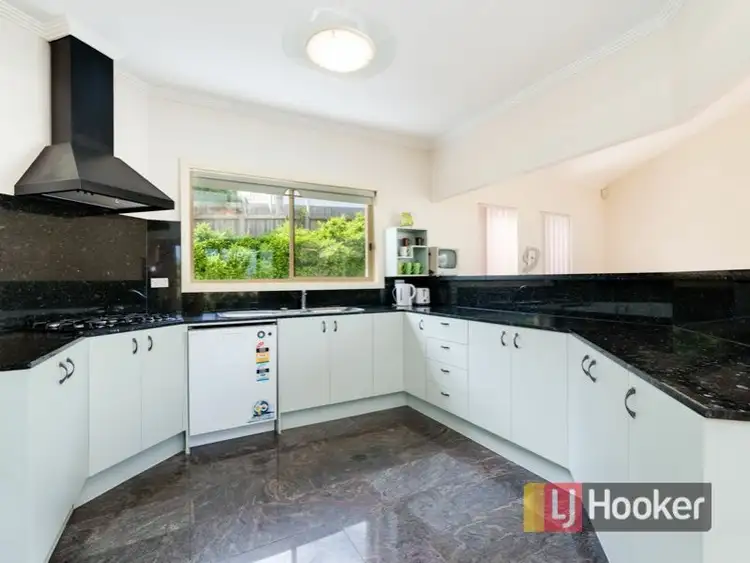 Fourth view of Homely house listing, 15 SKIPTON SQUARE, Endeavour Hills VIC 3802