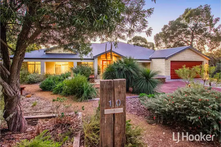 10 Peoples Avenue, Gooseberry Hill WA 6076