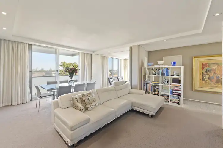 Third view of Homely apartment listing, 3/2-4 Peel Street, Dover Heights NSW 2030