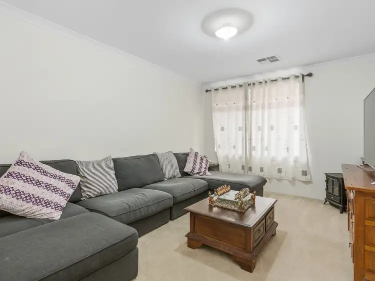 Sixth view of Homely house listing, 9 Montpellier Way, Piara Waters WA 6112