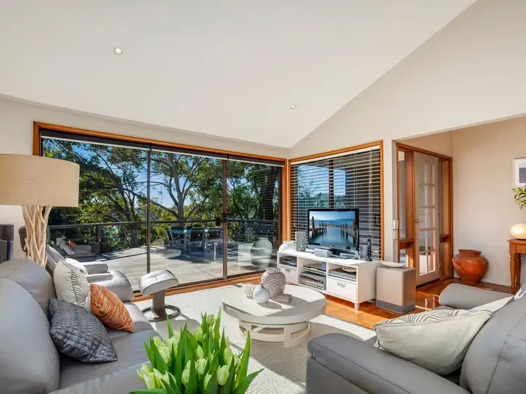 43 Wandeen Road, Clareville NSW 2107